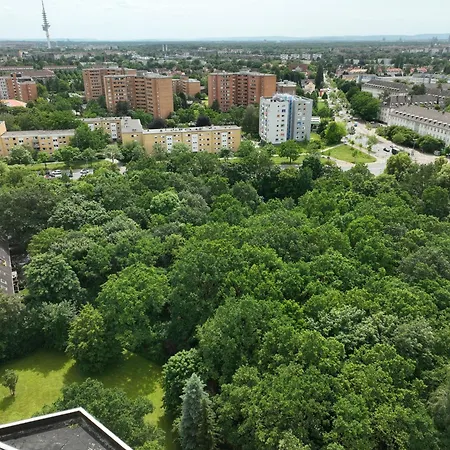 Apartment Modernes Mit Panorama-balkon&weitblick über